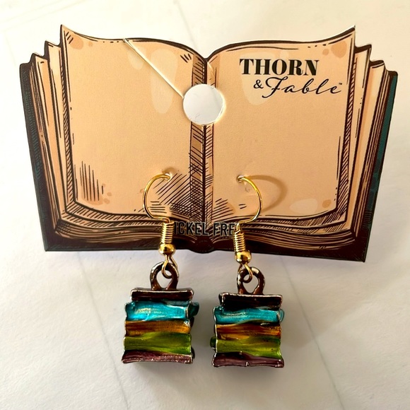 ⚜️Thorn and Fable Stacked Books Earrings! NWT! - Picture 3 of 3
